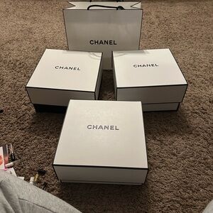 CHANEL Classic White Boxes Set